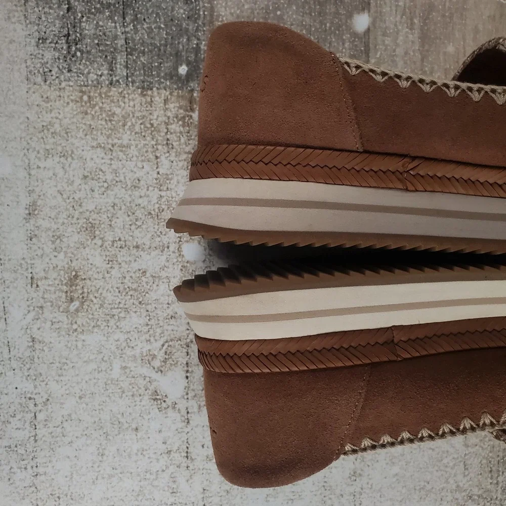 TOMS Jocelyn Womens Espadrille Shoes Sz 8 Brown Suede Platform Slip On‎ Sneakers